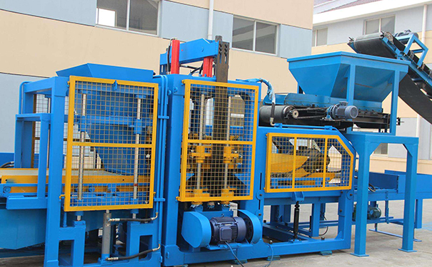 正確合理使用水泥磚機，避免發生工傷事故的發生！